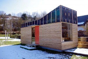 Auch die „WoodCabin“ des Glehner Architekten Michael Danke könnte zur Unterbringung von Flüchtlingen genutzt werden. Foto: Johannes Mager/pp/Agentur ProfiPress