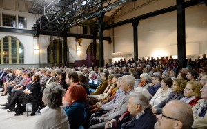 Über 400 Besucher erlebten eine eindrucksvolle Lesung im Jugendstilkraftwerk Heimbach. Foto: Sarah Winter/pp/Agentur ProfiPress